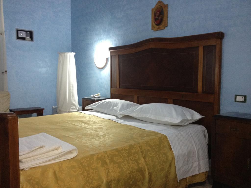 ليتشي Bed And Breakfast Via Leuca المظهر الخارجي الصورة